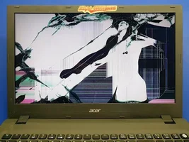 Uszkodzenia ekranu laptopa Lenovo