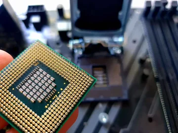 Jak sprawdzić temperaturę procesora?